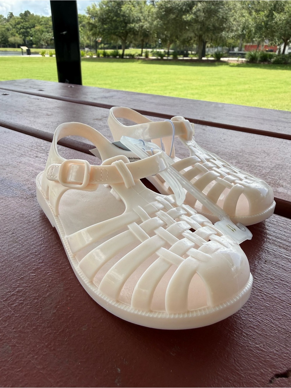 Cat & Jack Cream Jelly Fisherman Sandals for Kids